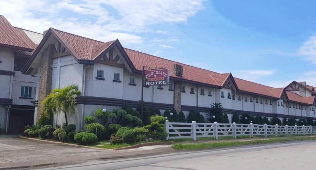 Chocolate And Berries Hotel Baliuag Dış mekan fotoğraf